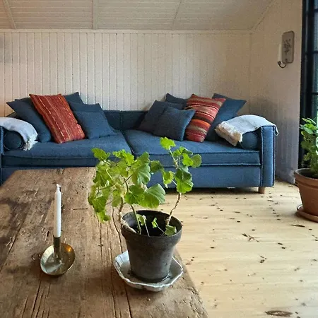 Semesterbostad Modern With Views In Dronningmølle