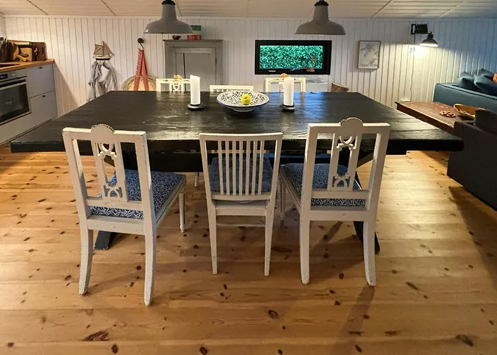 Modern With Views In Сasa de vacaciones *