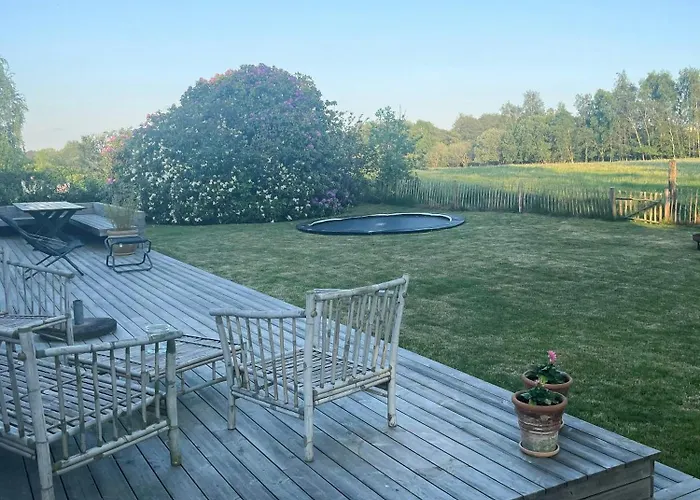 Modern With Views In Hébergement de vacances Dronningmølle